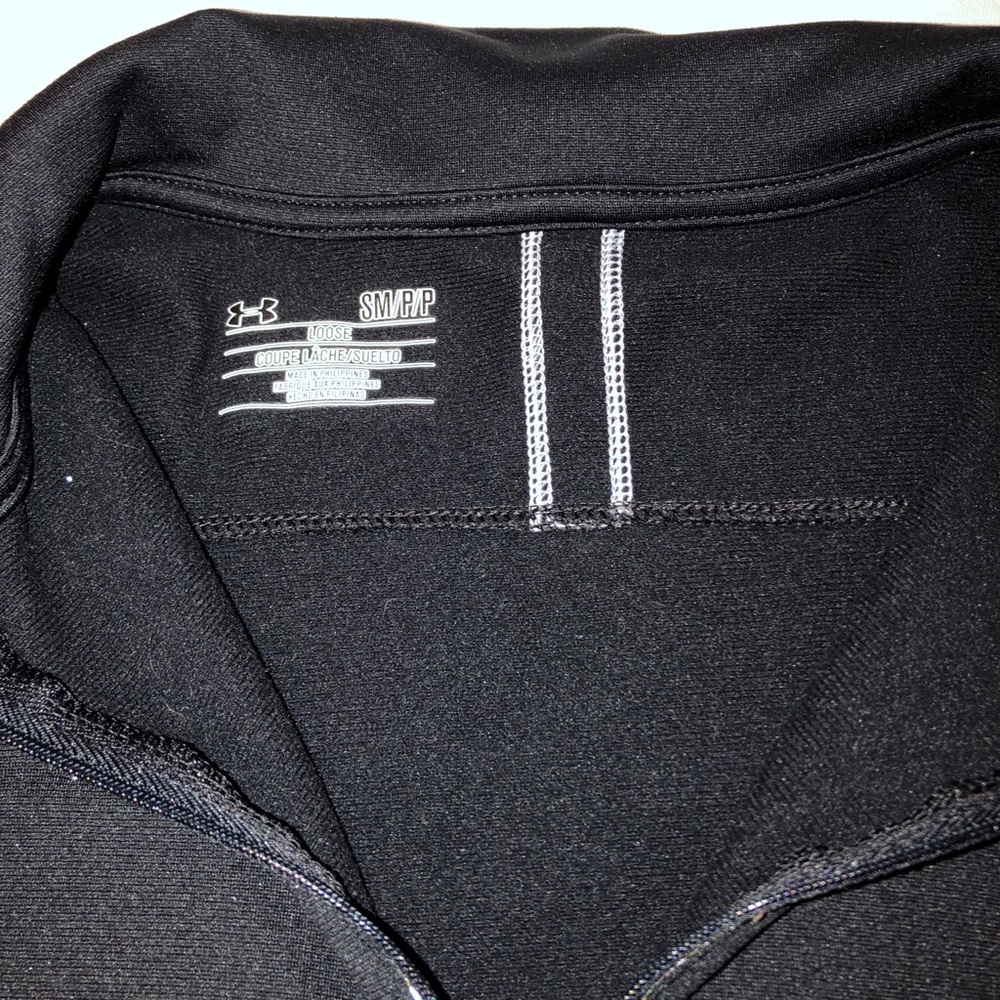 Women’s Under Armour 1/4 Sweatshirt Size Small - Picture 4 of 5